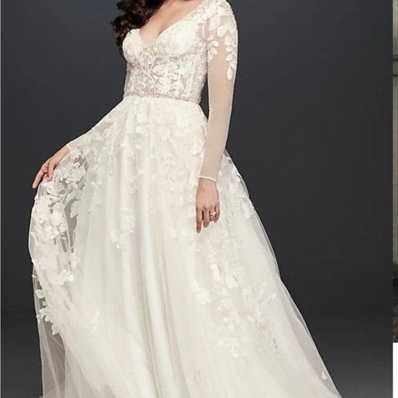 GALINA Signature wedding dress Dresses & Skirts - Cream Sweetheart Bishop Sleeve Bridal Gown